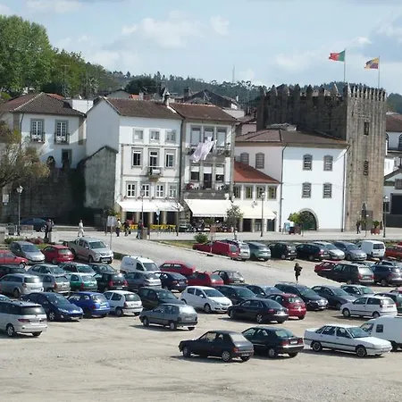 Quinta Dos Castanheiros Couette-café