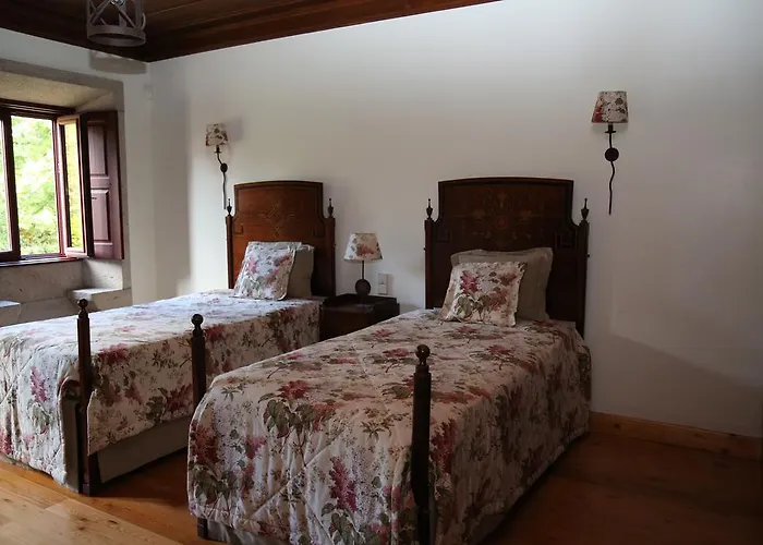 Quinta Dos Castanheiros לינה וארוחת בוקר פונטה דה לימה