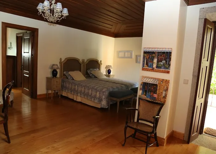 Quinta Dos Castanheiros * Ponte de Lima