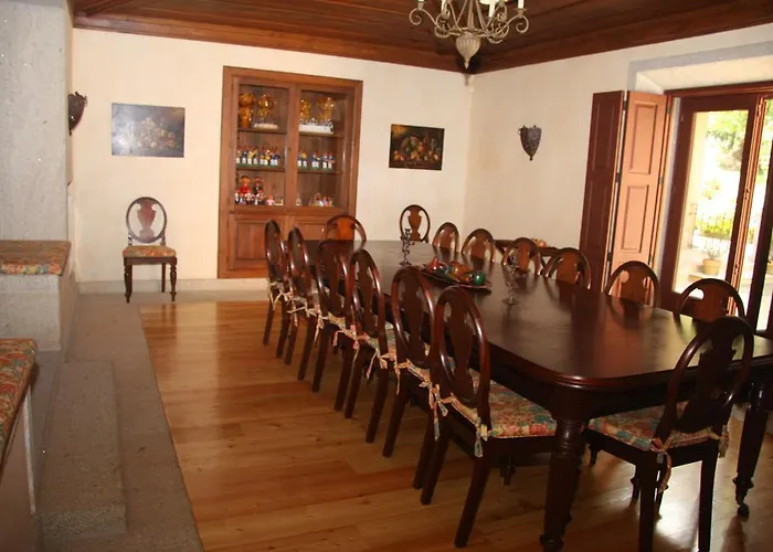 לינה וארוחת בוקר Quinta Dos Castanheiros